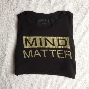 💪🏼Mind over matter gold and black muscle tee💪🏼